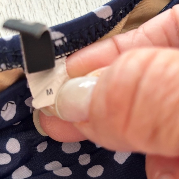 J CREW Women’s Hipster Bikini Bottom Navy Blue Dot Low Rise Moderate Coverage M - Picture 6 of 6